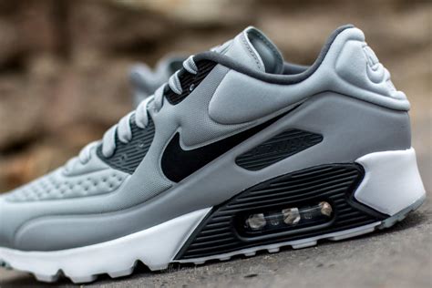 Nike Air Max 90 Men's Shoes